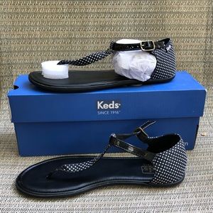 Keds Women's Tealight T-Strap Flat Sandal, size 6